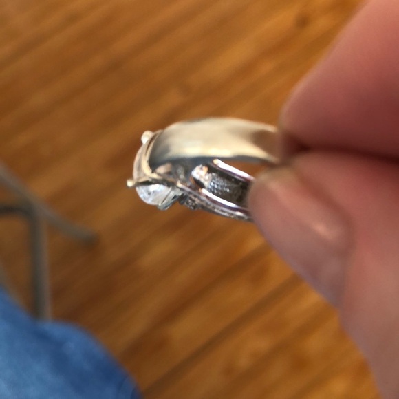 Sterling Silver Stunning Cubic Zirconia Ring Beautiful Setting Sz 5 Stamped 9.25 - Picture 6 of 7